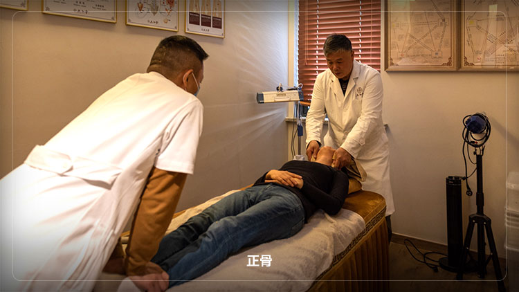 电视海报1.jpg